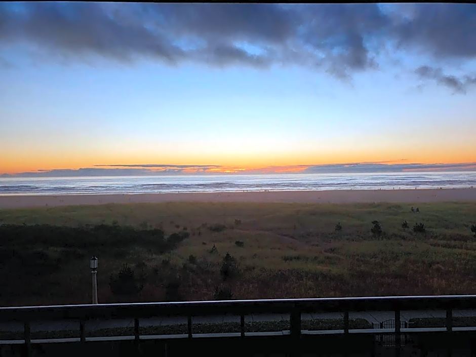 Sand Dollar Haven at Seaside Beach Club Unit 306