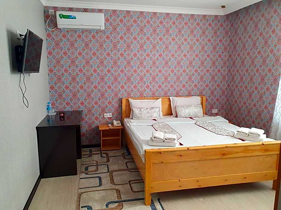 Photo 1 of 14 of Double Room with Private Bathroom