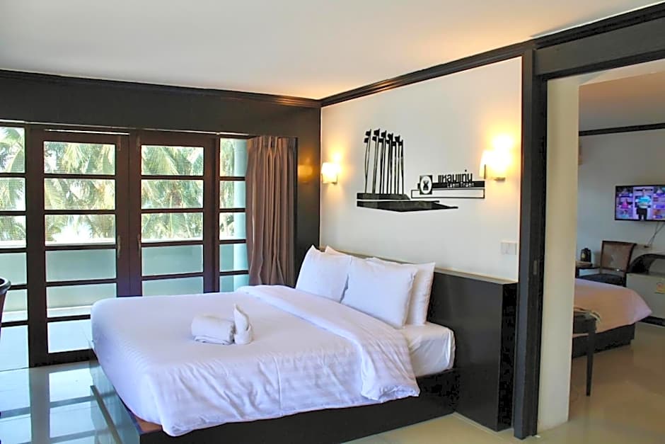 S2 Hotel - SHA Plus Certified