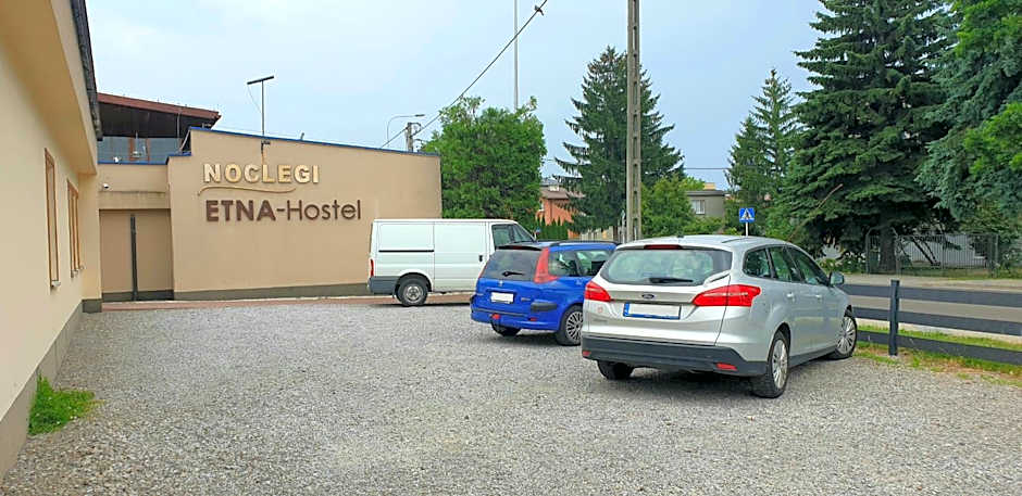 ETNA - Hostel -Noclegi Rzeszów 24 Pokoje -PARKING-