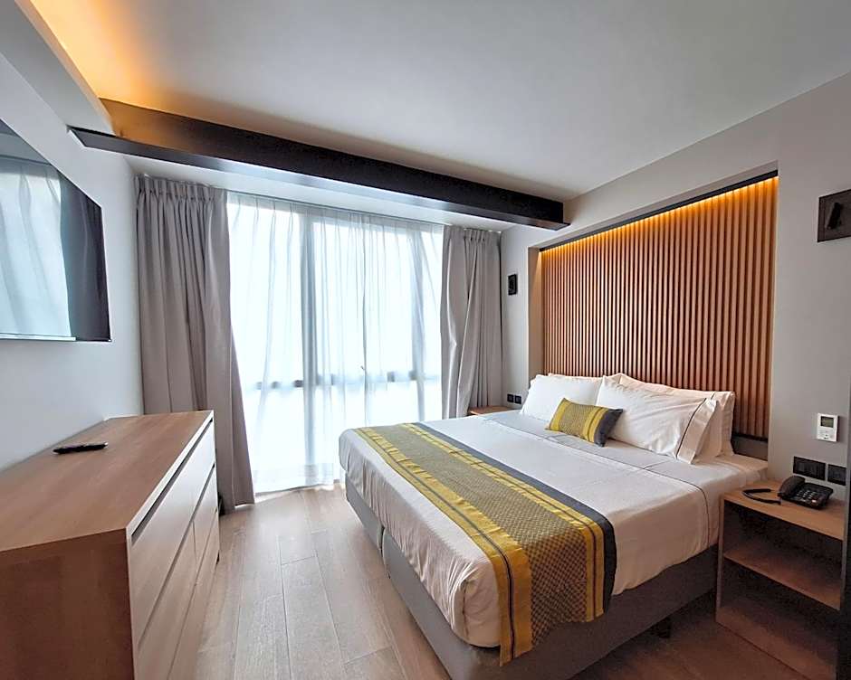 Hotel Block Suites