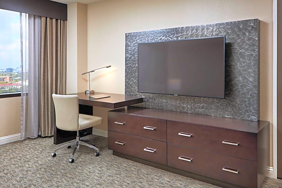 Hilton Houston Plaza/Medical Center