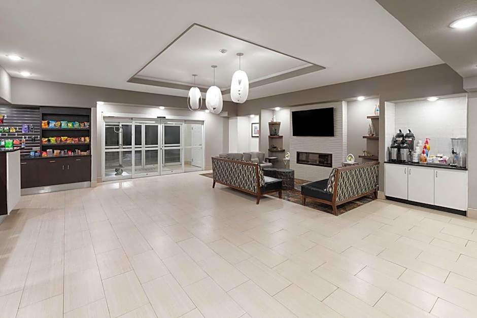 La Quinta Inn & Suites by Wyndham Kyle - Austin South