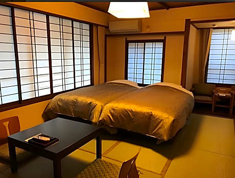 Japanese Style Room with 8 Tatami