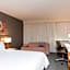 Sonesta Hotel Grand Rapids Airport