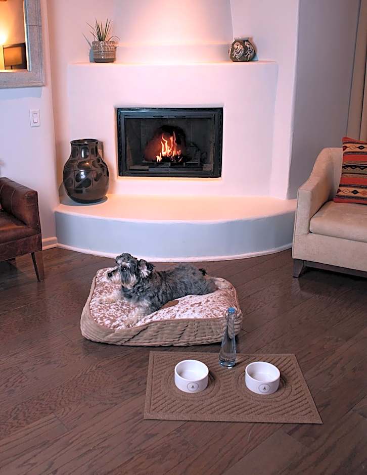 Rosewood Inn of the Anasazi