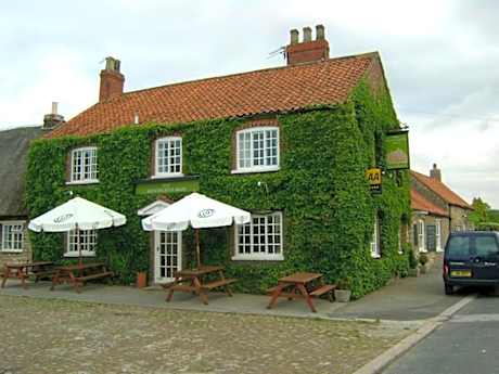 Wentworth arms