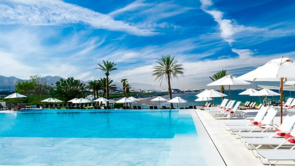 Crowne Plaza Muscat By IHG