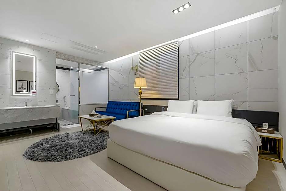 Air Sky Hotel