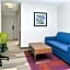 Holiday Inn Express Hotel & Suites Elgin By IHG