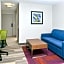 Holiday Inn Express Hotel & Suites Elgin