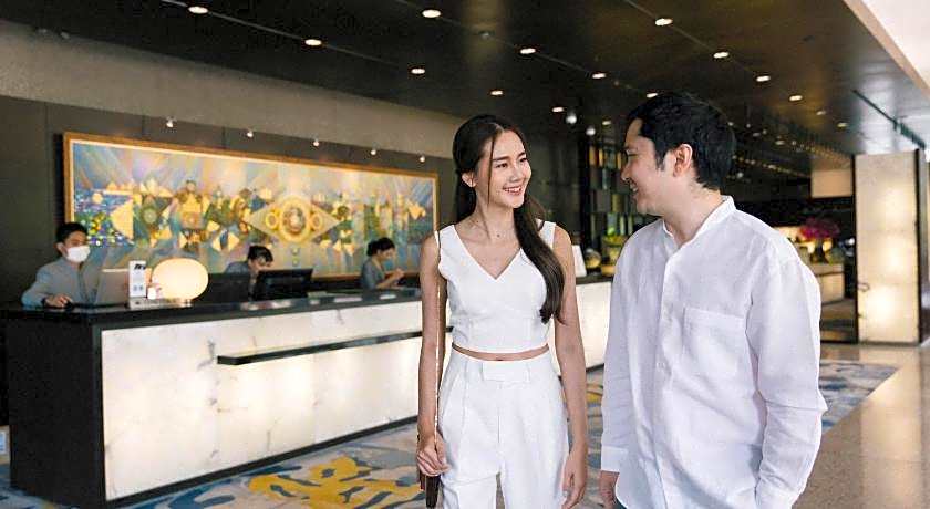 Emporium Suites By Chatrium