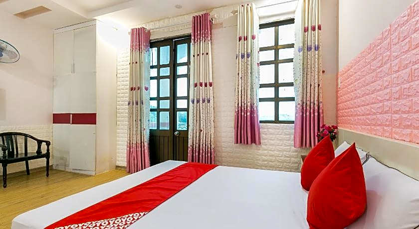 OYO 373 Habana Hotel