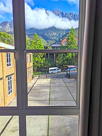 Double Room with Mountain View