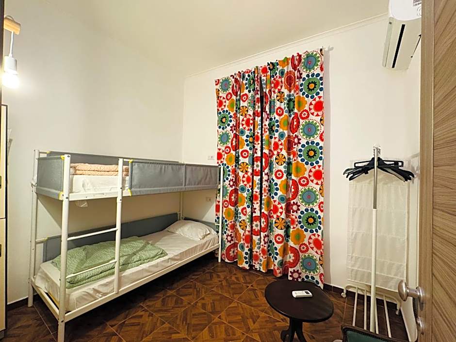 Hostel Mancini Naples