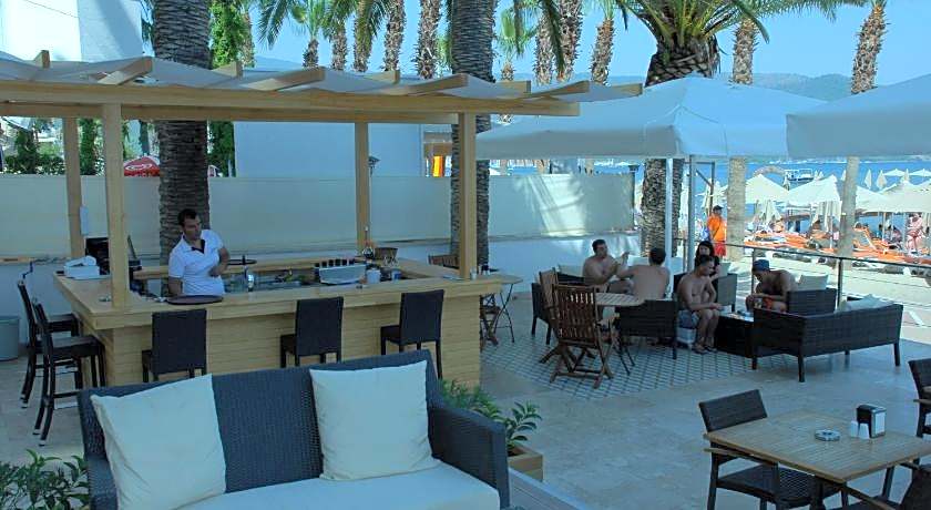 Begonville Beach Hotel - Adult Only