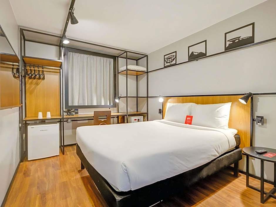 Ibis Copacabana Posto 2