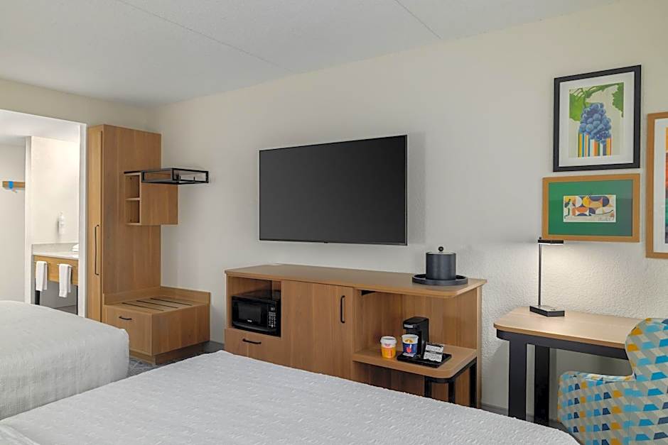Hampton Inn Washington-Dulles Int'l Airport South