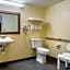 Econo Lodge Inn & Suites