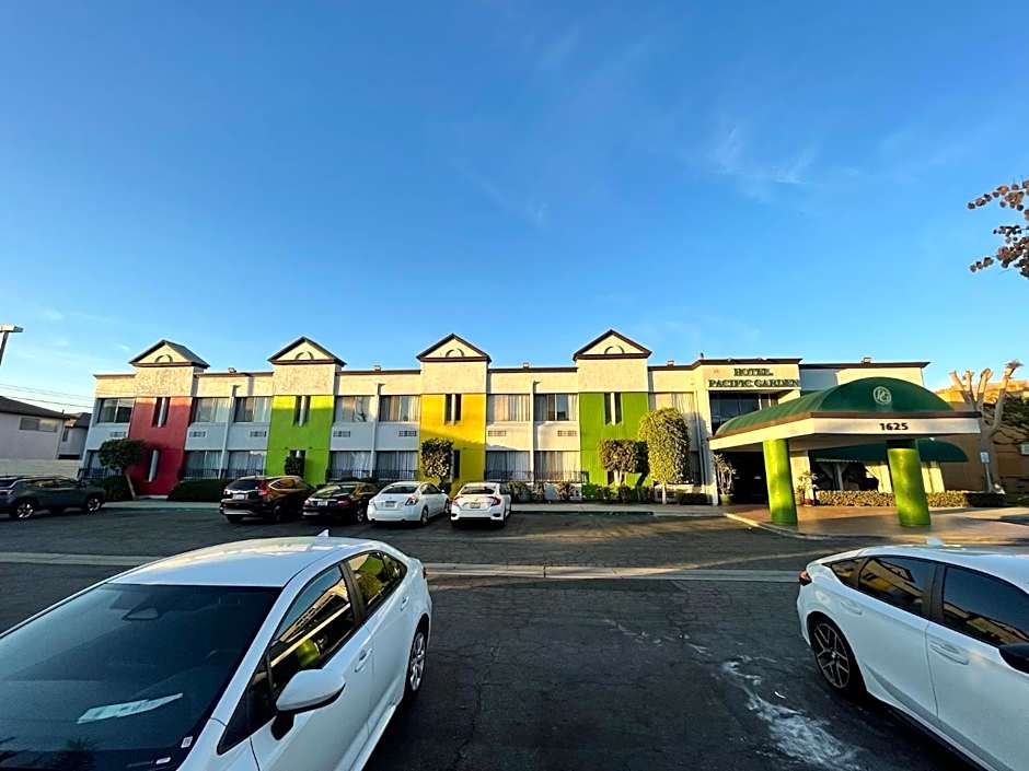 Hotel Pacific Garden
