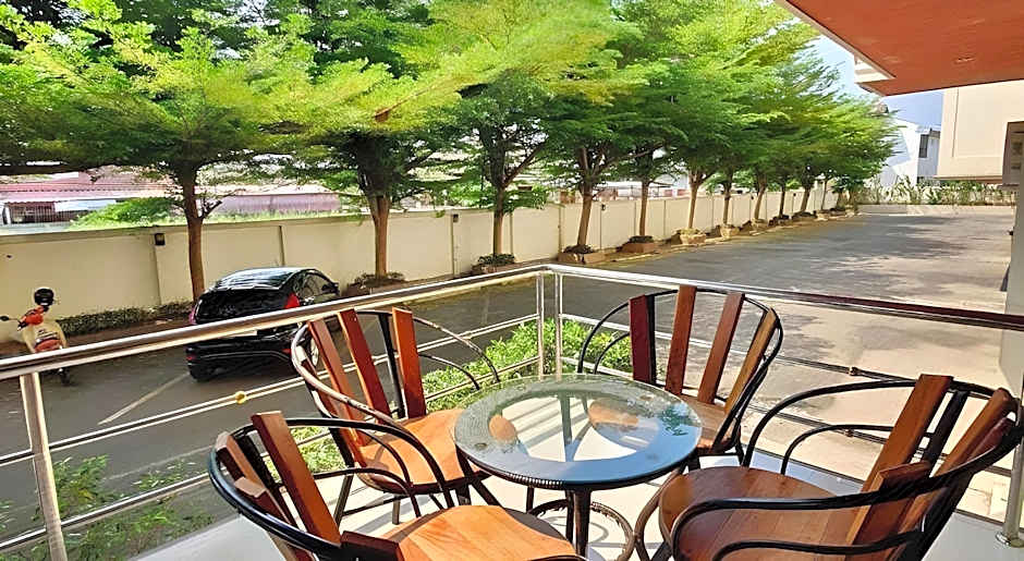 Better Place Hotel