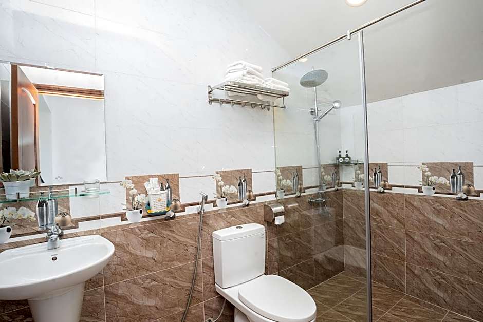 Hoang Tuan Hotel – Dalat, KS