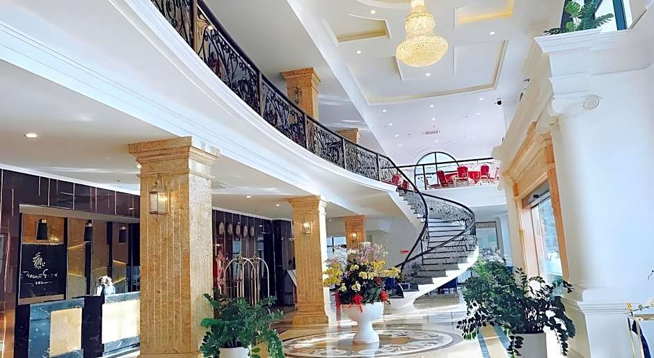 Phoenix Hotel