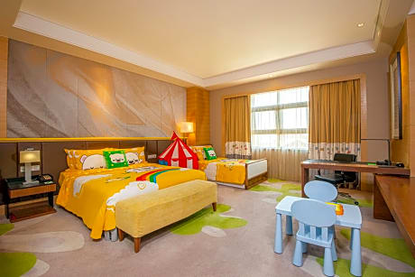 Premium King Room with Trundle Bed