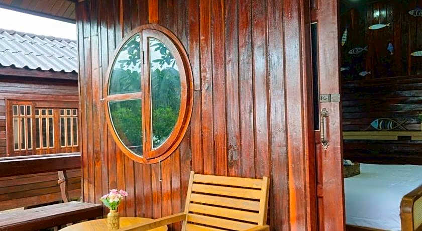 I-Lay House Koh Kood