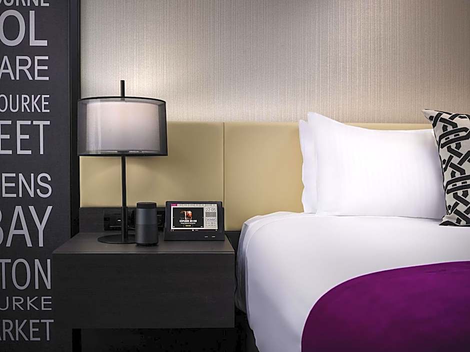 Pullman Melbourne City Centre