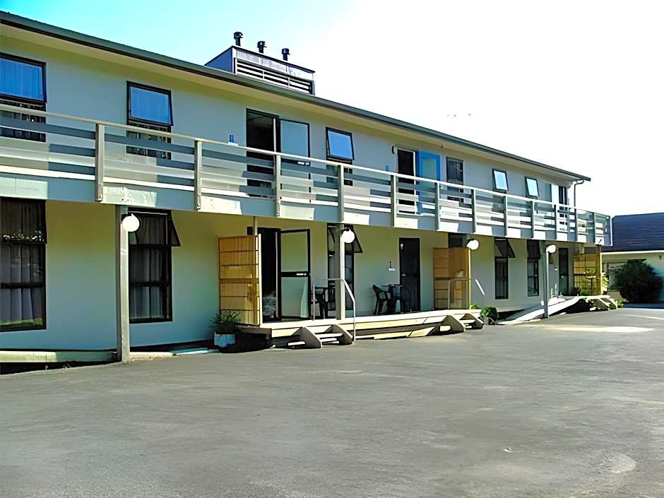 Carrington Motel