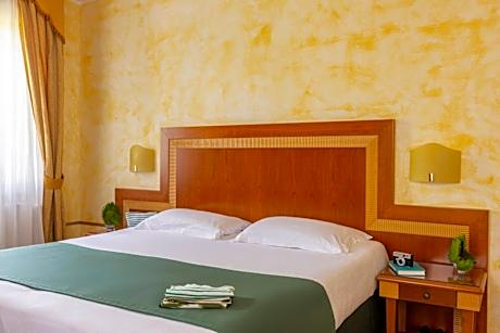 Comfort Triple  Room