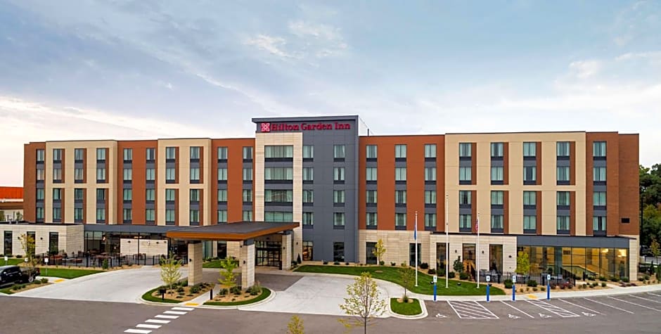 Hilton Garden Inn Milwaukee Brookfield Conference Center