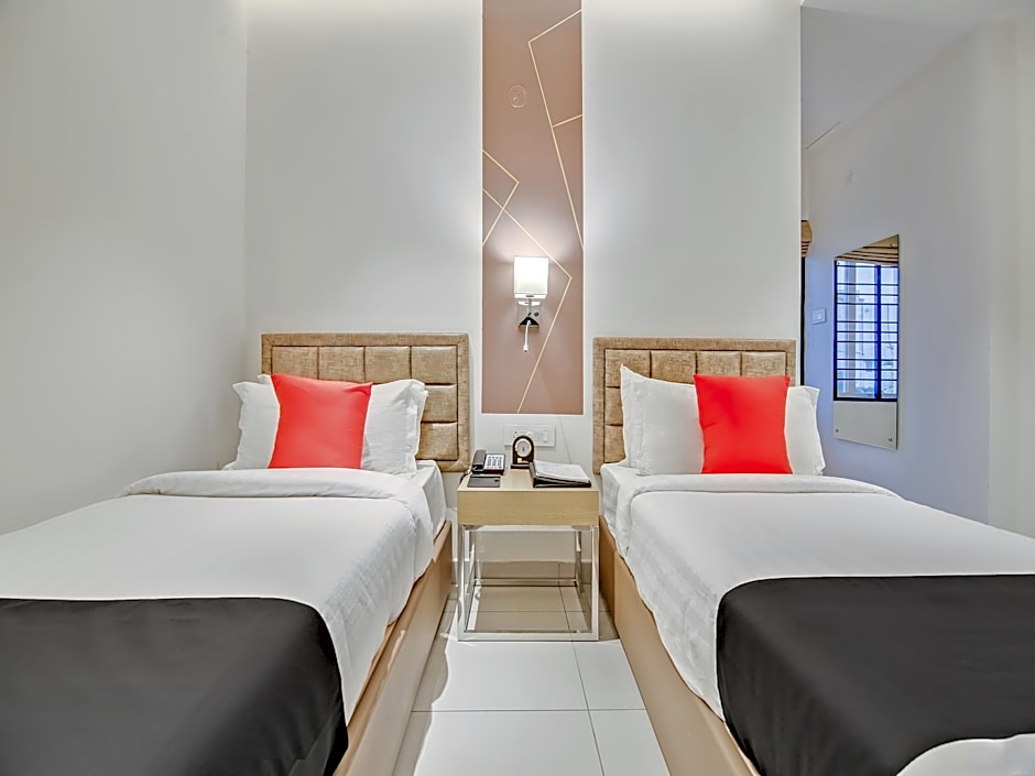 Vihaari 24 Business Hotel