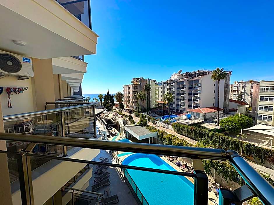 Monte Carlo Hotel