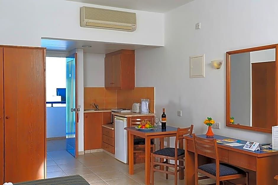 Eleni Holiday Village