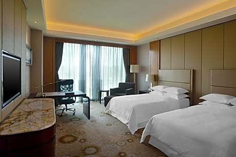 Grand Deluxe Twin Room