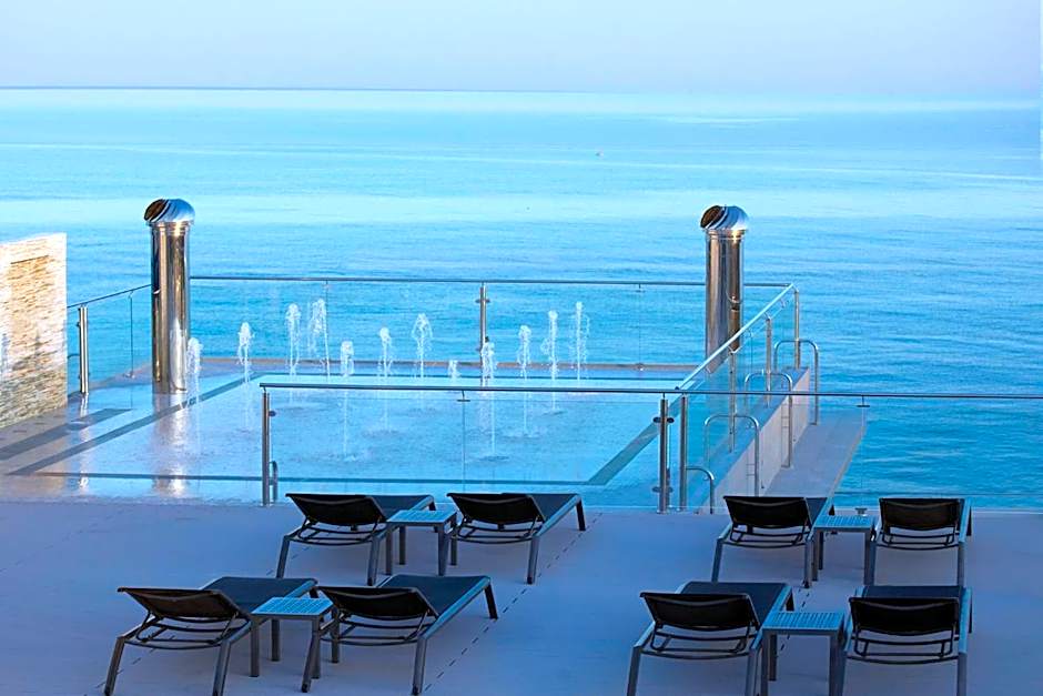 Hotel Las Arenas, Affiliated by Melia