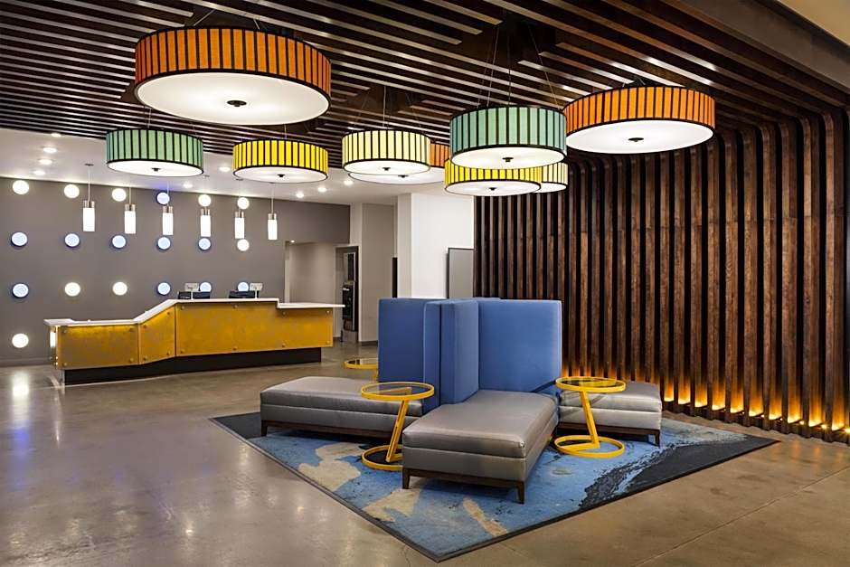 GLo Best Western Dawley Farms In Sioux Falls