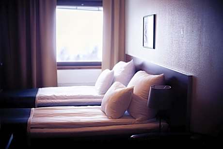Economy Twin Room