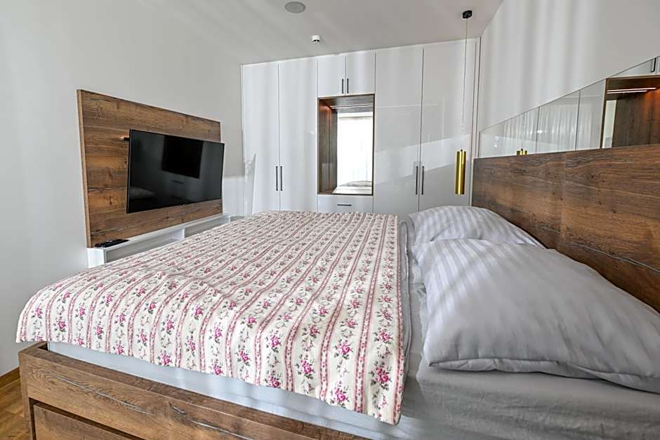 Hotel Ovruč - rodinný apartmán 111