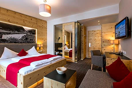 Superior Double Room with Balcony