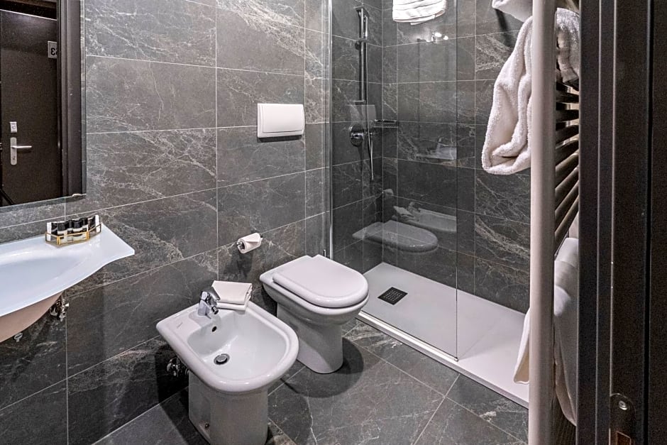 Smart Hotel Holiday