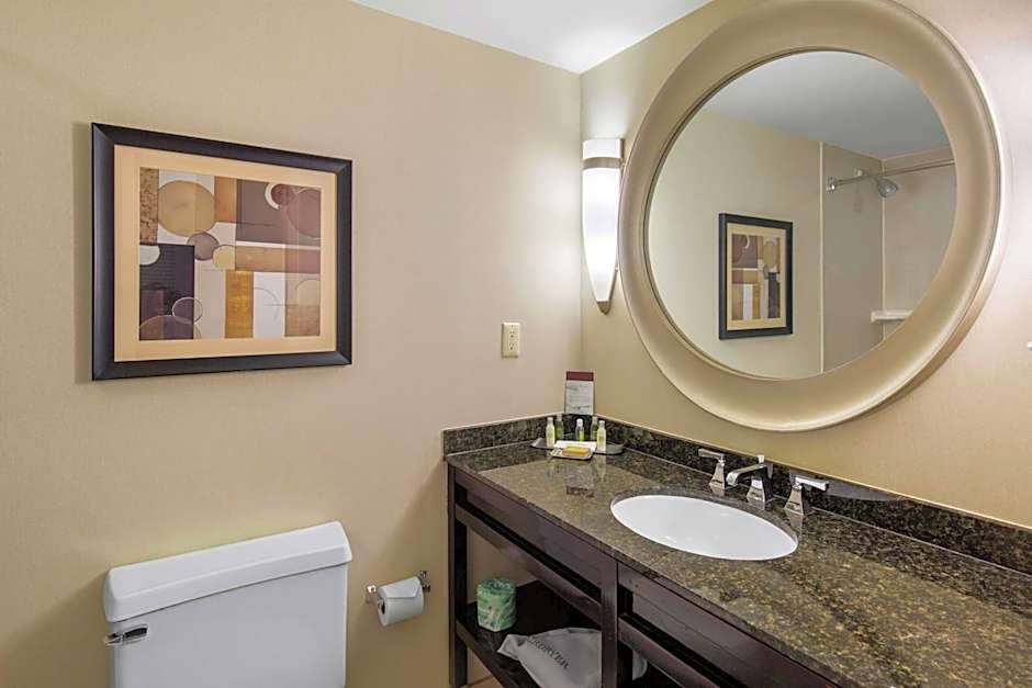 DoubleTree By Hilton Hotel Wilmington Downtown