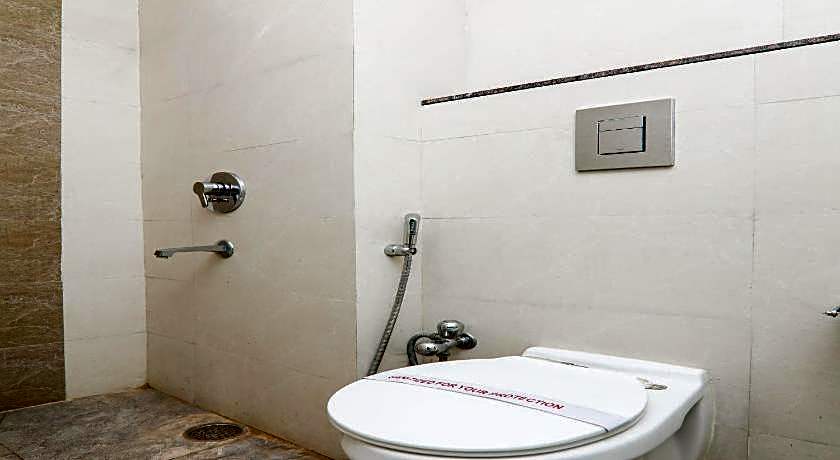 Hotel Amar International