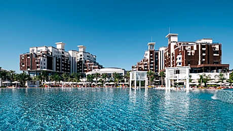 Selectum Luxury Resort