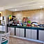 La Quinta Inn & Suites by Wyndham Reno