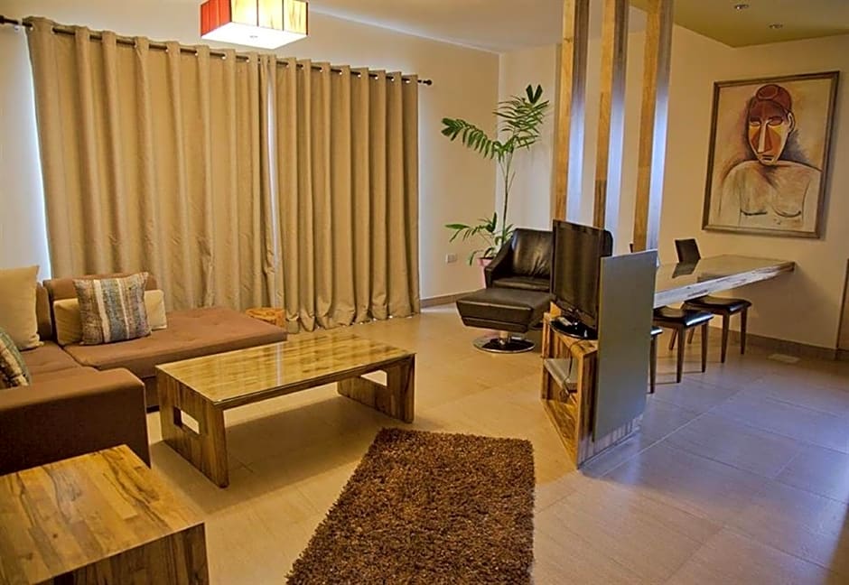 Roots Apartment Hotel