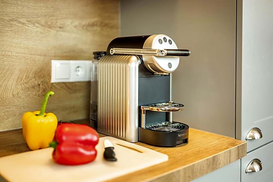 Jimmy's Apartments Lory