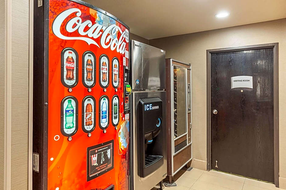 Quality Suites Sherman